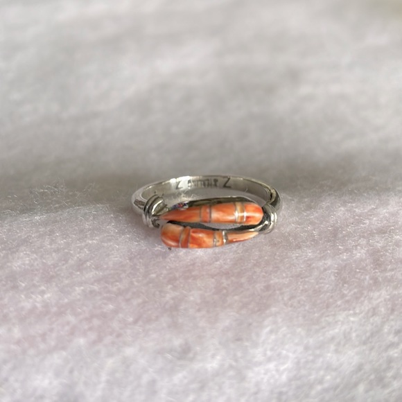Peach Shell & Sterling Ring - Picture 1 of 4